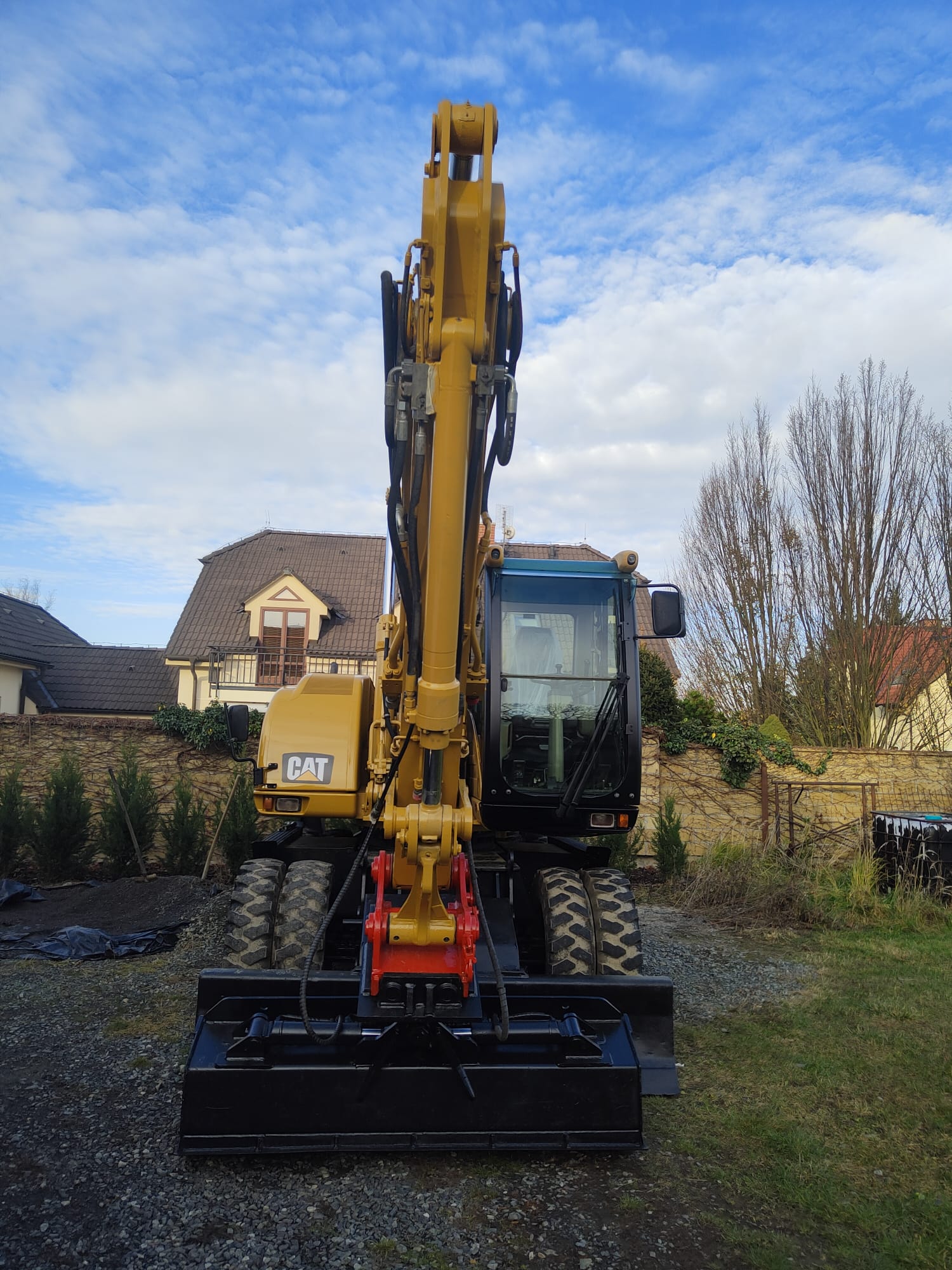 CAT M316C